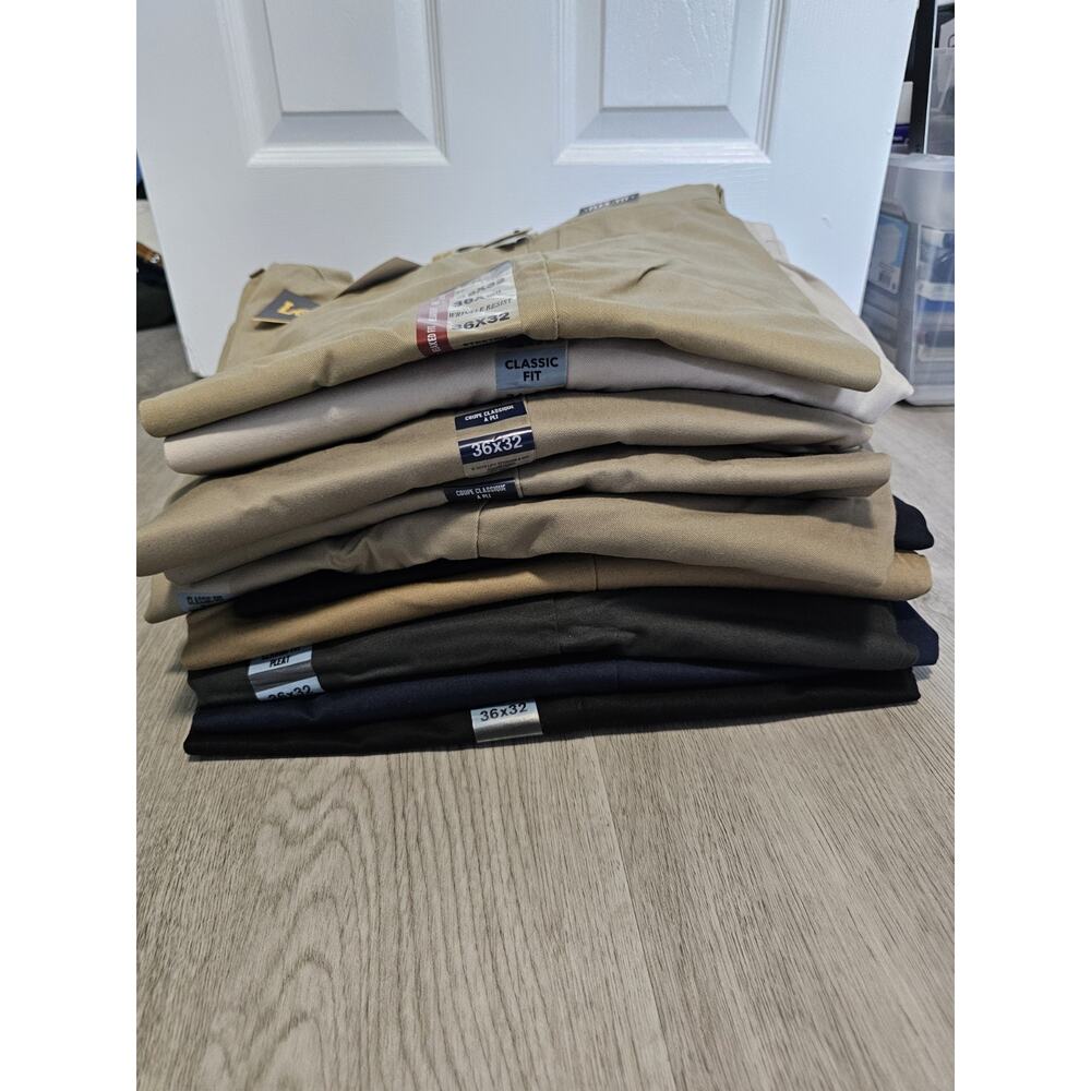 Dockers Men's Signature Khaki Classic Fit Pant Size 36 X 30 NWT Lot Of 12